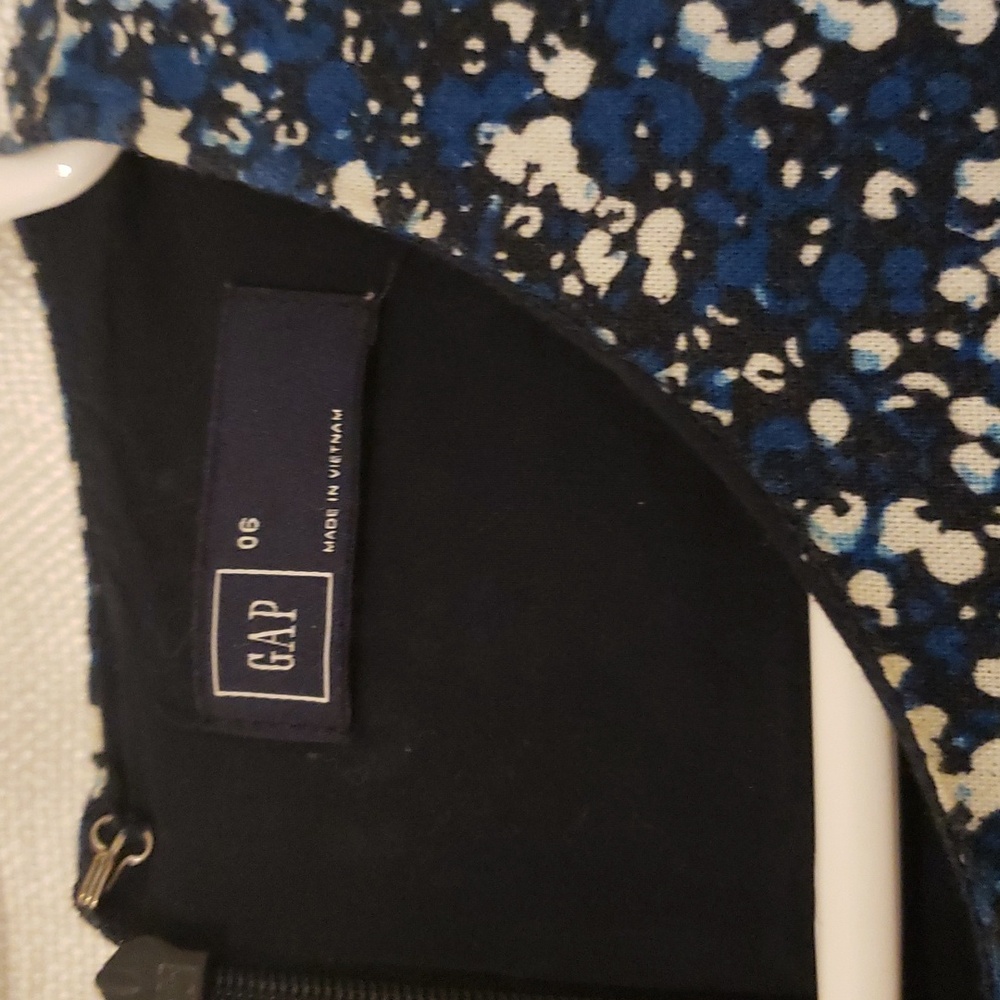GAP SLEEVELESS SHIFT SUN DRESS SIZE 06 SHADES OF BLUE W/ WHITE - Picture 4 of 5